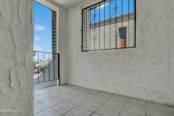 6201 ESCONDIDO DR APT 19C, EL PASO, TX 79912, photo 3 of 24