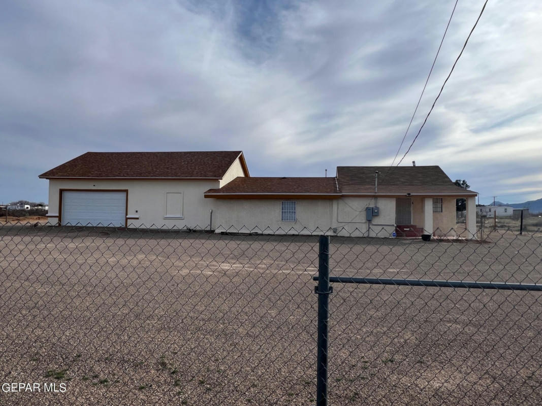 313 PASEO REAL DR, CHAPARRAL, NM 88081, photo 1 of 34